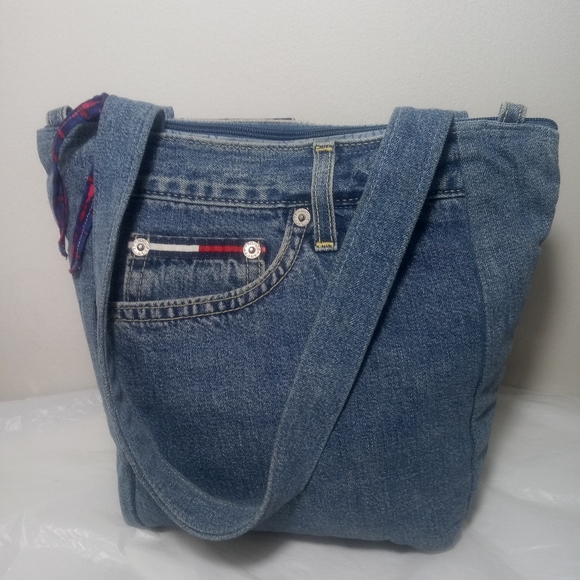 Tommy Hilfiger handmade denim purse. ➗ - Picture 6 of 6